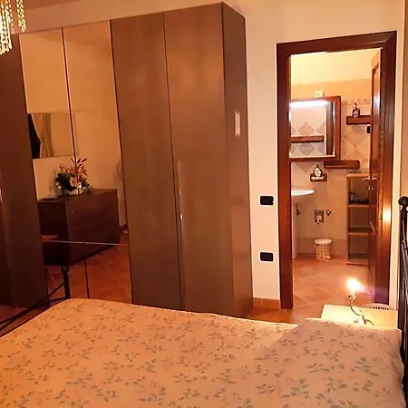 Elisa House 住宿加早餐酒店 3*