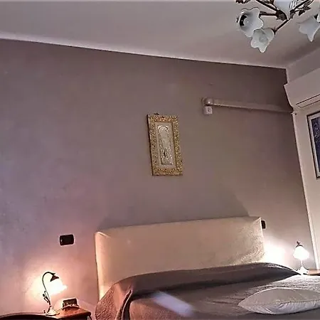 Elisa House 3* 福利尼奥
