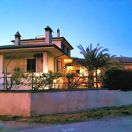 住宿加早餐酒店 Elisa House
